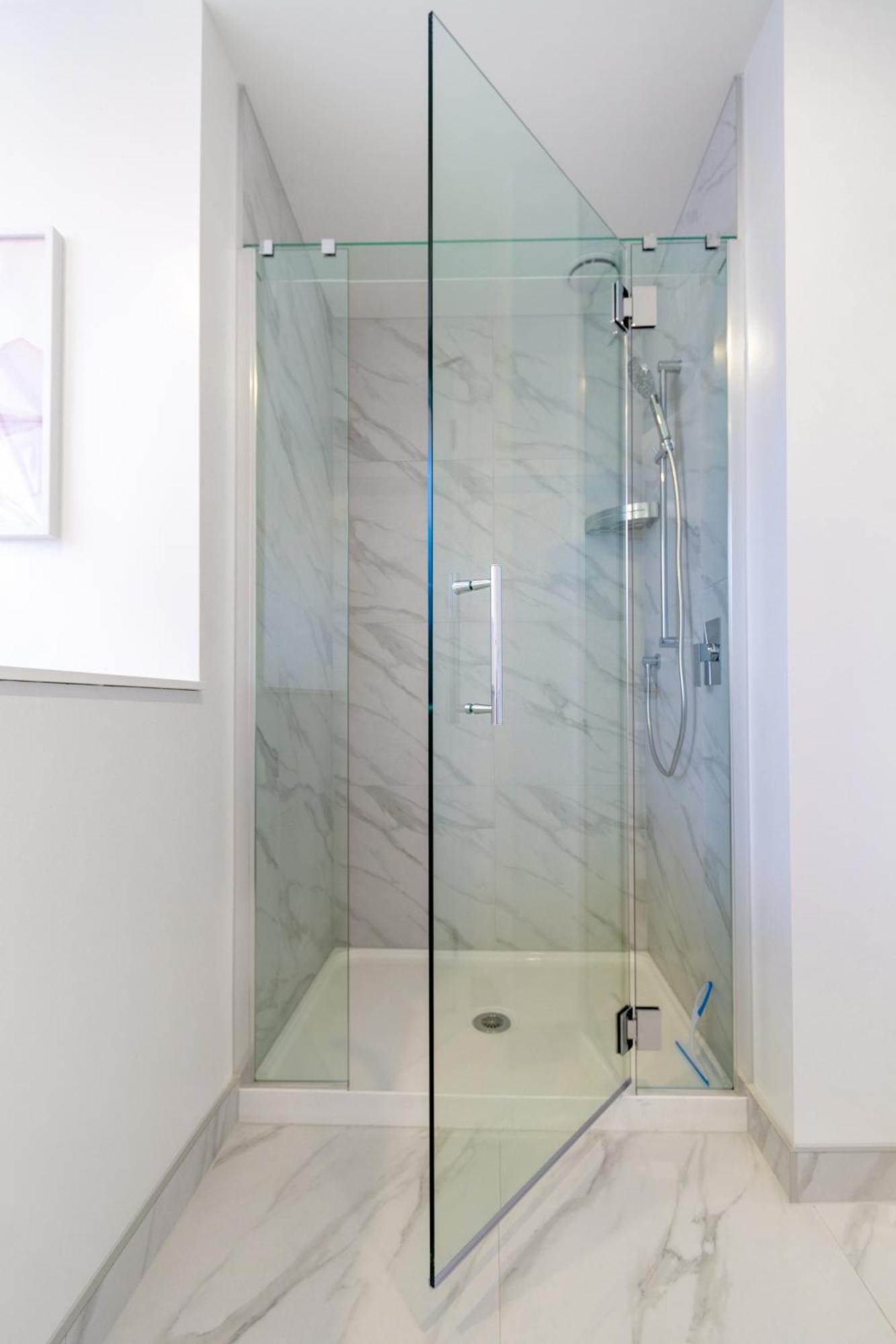 オークランドConveniently Located 2Br Townhouse In West Aklアパートメント エクステリア 写真