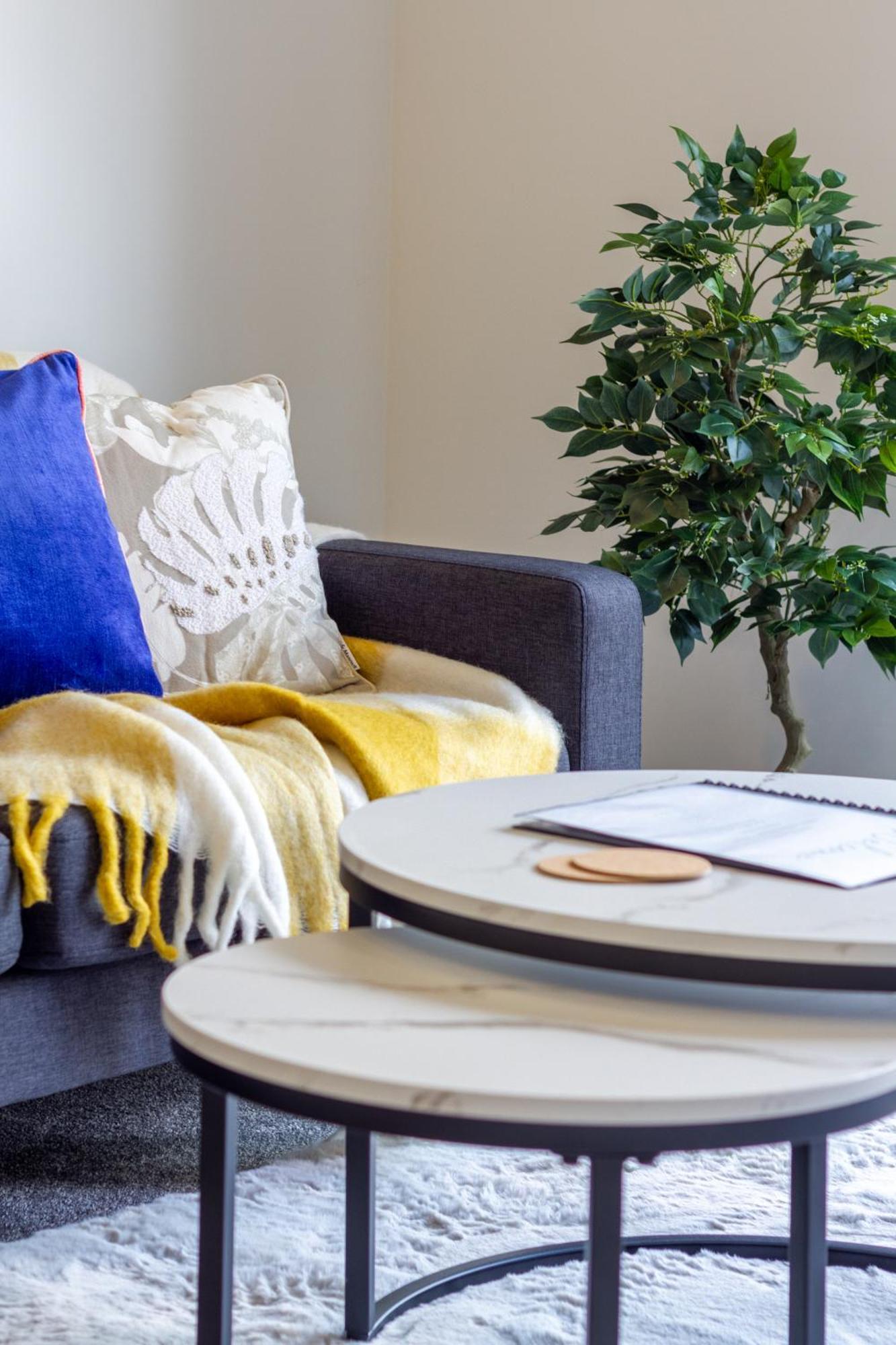 オークランドConveniently Located 2Br Townhouse In West Aklアパートメント エクステリア 写真