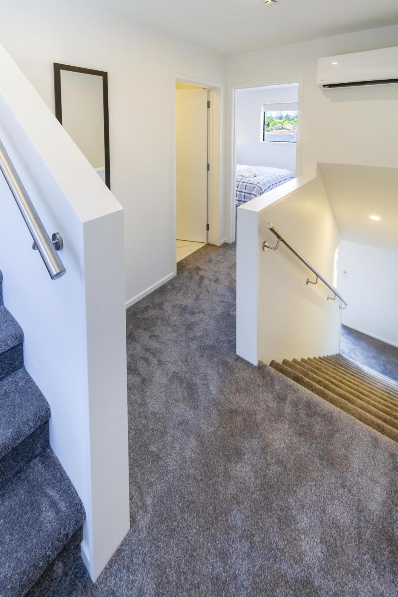オークランドConveniently Located 2Br Townhouse In West Aklアパートメント エクステリア 写真