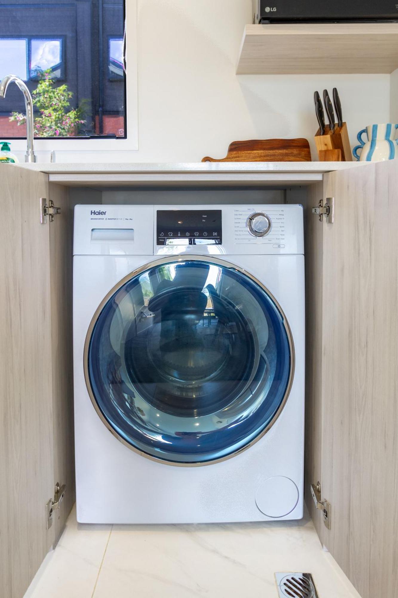 オークランドConveniently Located 2Br Townhouse In West Aklアパートメント エクステリア 写真
